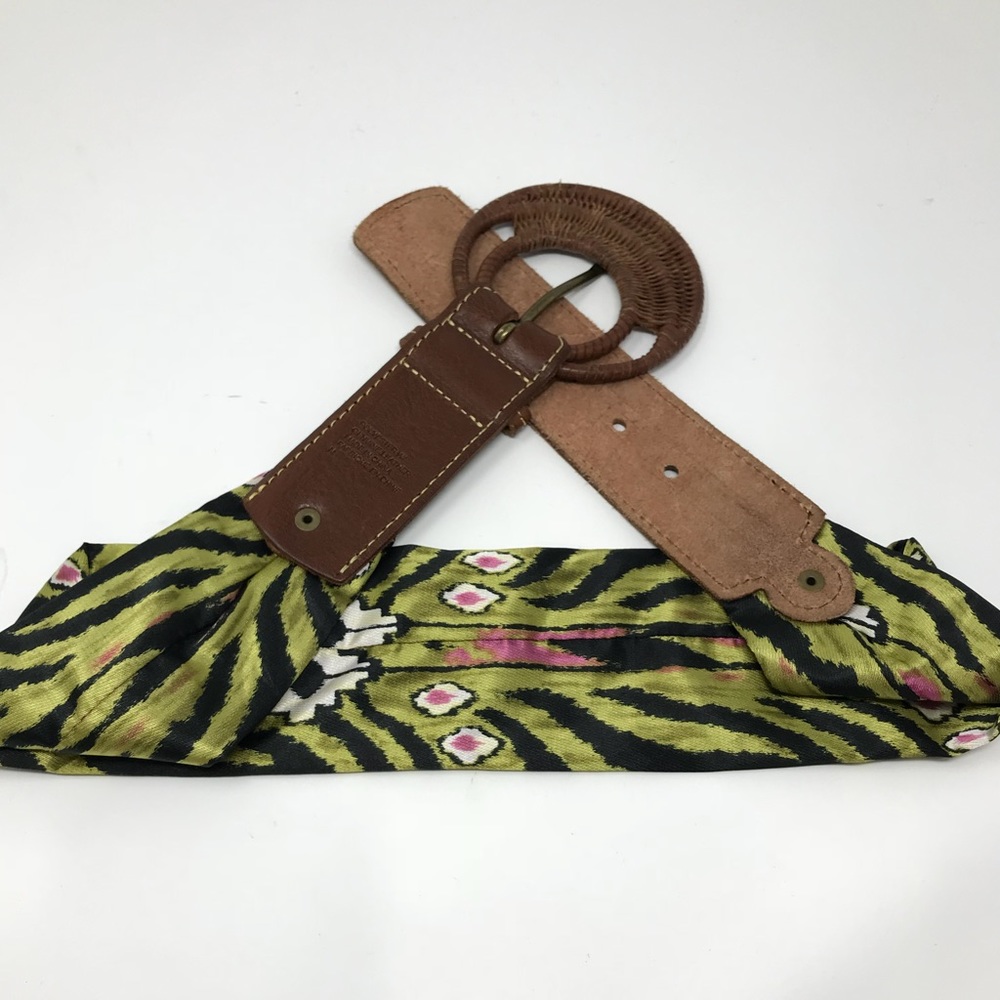 Anthro “Fluidity Belt” - Picture 8 of 15